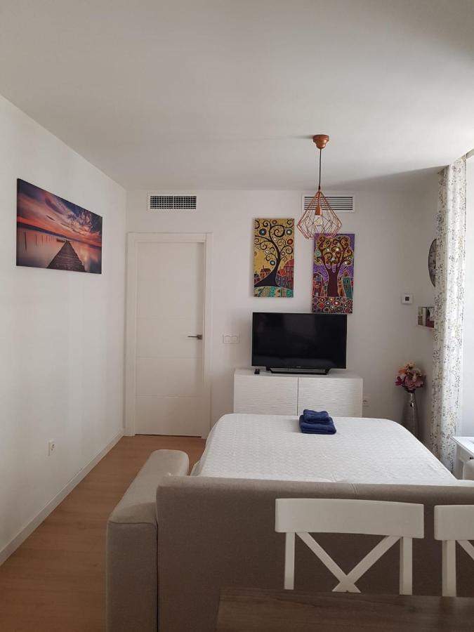 Apartamento Plaza Del Teatro Parking Free 말라가 외부 사진